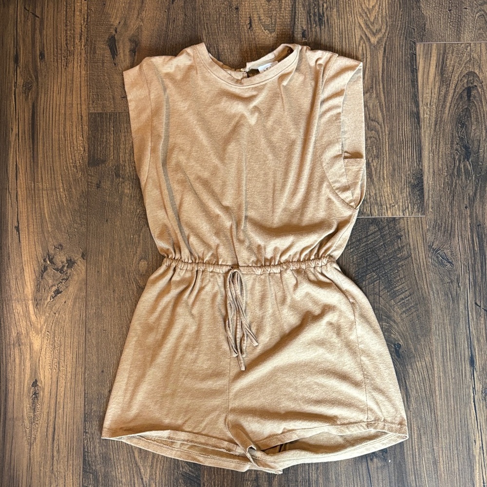 Le Lis Taupe Sleeveless Drawstring Romper